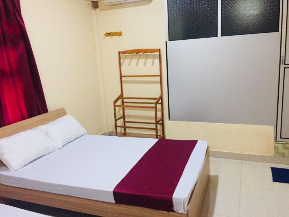 Hb Budget Rest Hotell Jaffna Exteriör bild